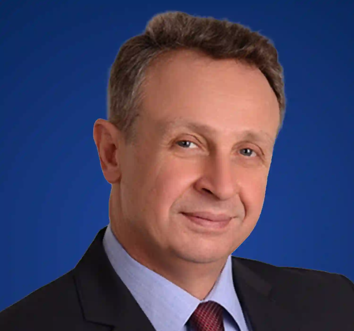 Dr. Nazim Cerkes